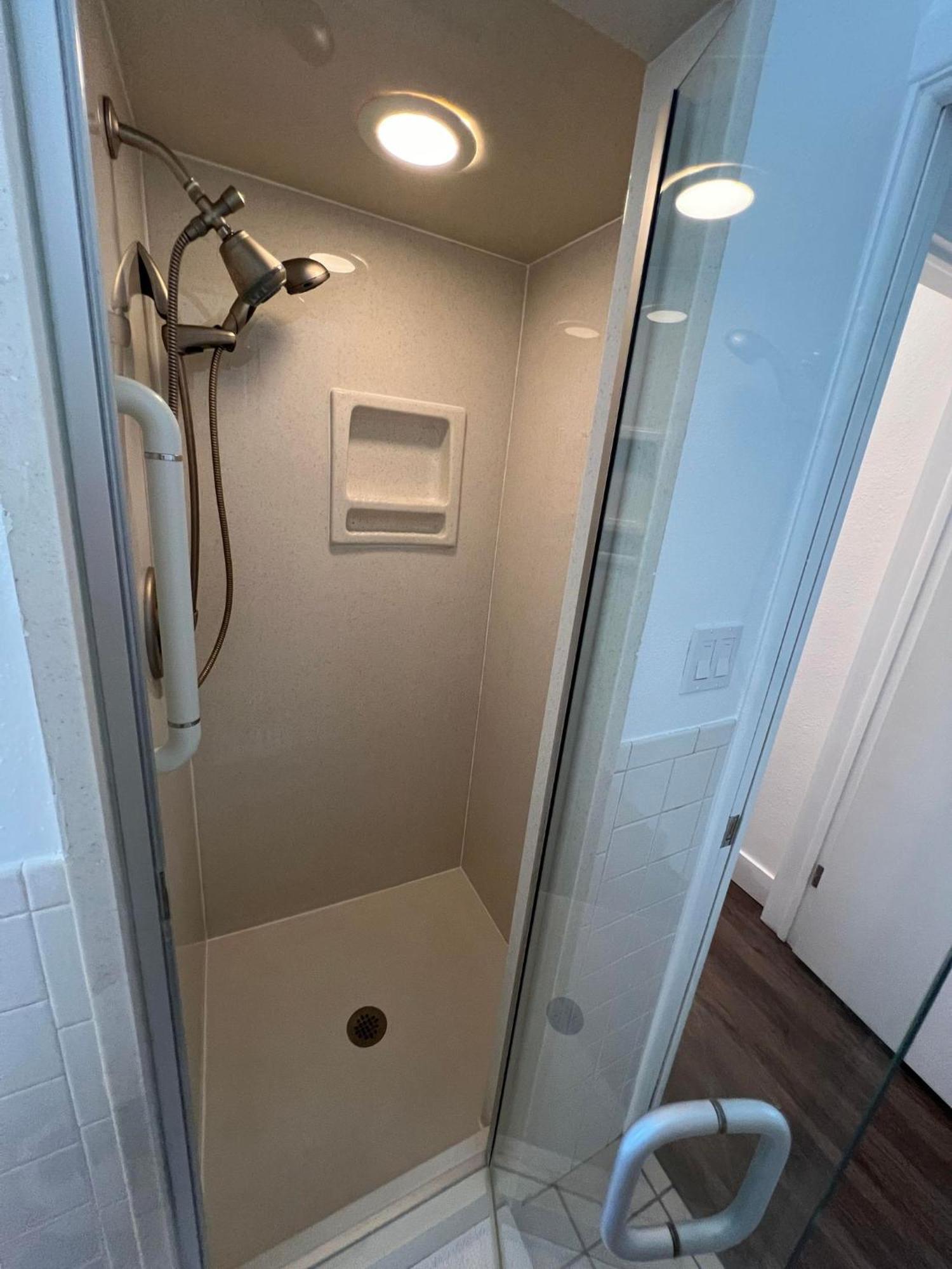 Cozy Private Studio W/Own Yard - 3Mi From Beach Seminole Kültér fotó
